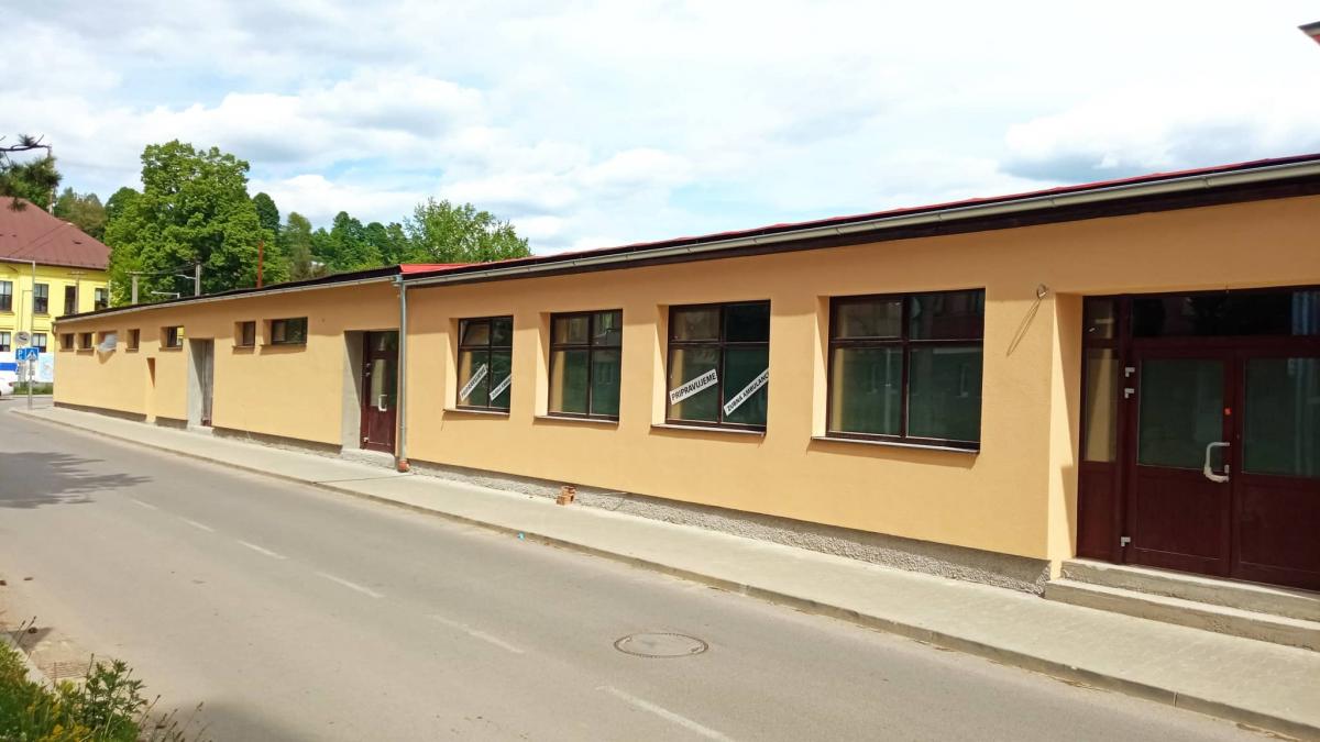 Prenájom - obchodné/ kancelárske/ zdravotné priestory v centre - Brezno/ Hradby