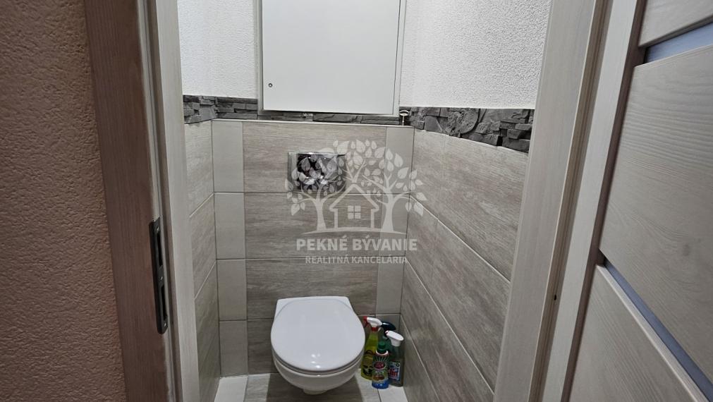 PREDAJ: 4i kompletne zrekonštruovaný byt 78m2 Brezno Mazorníkovo