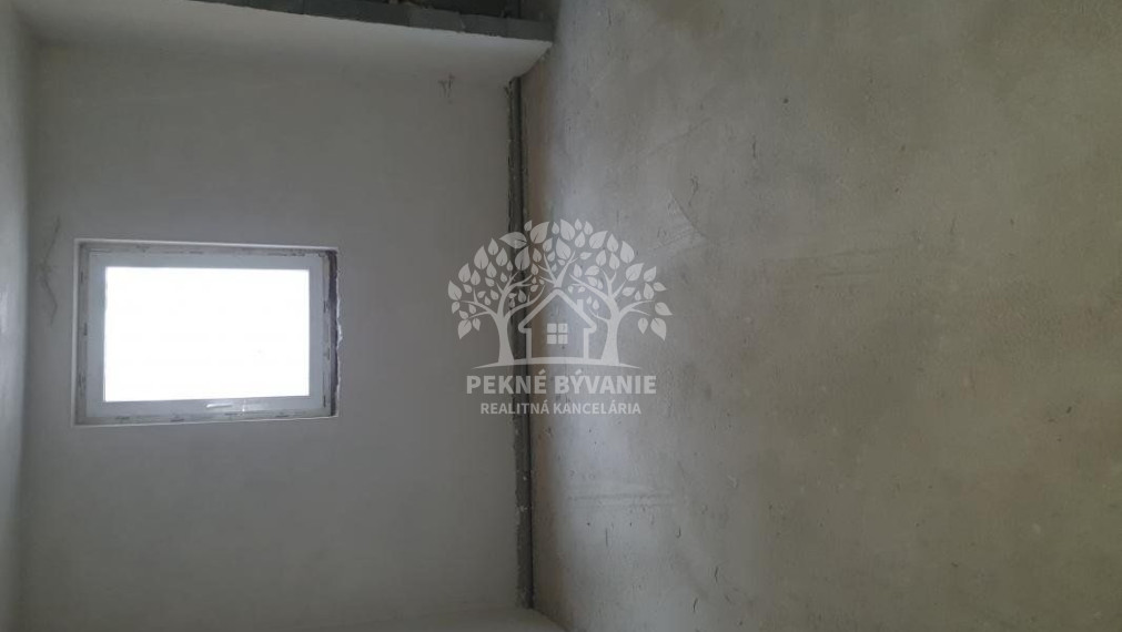 INVESTIČNÁ PRÍLEŽITOSŤ Rodinný dom, vila obec Pohorelá