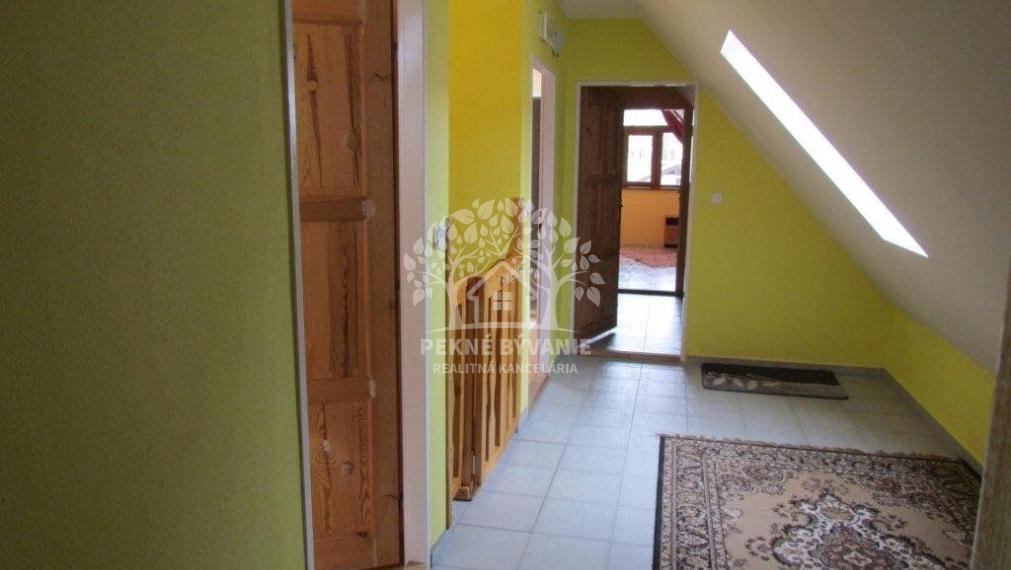 NA PREDAJ: Drevenička v Závadke nad Hronom