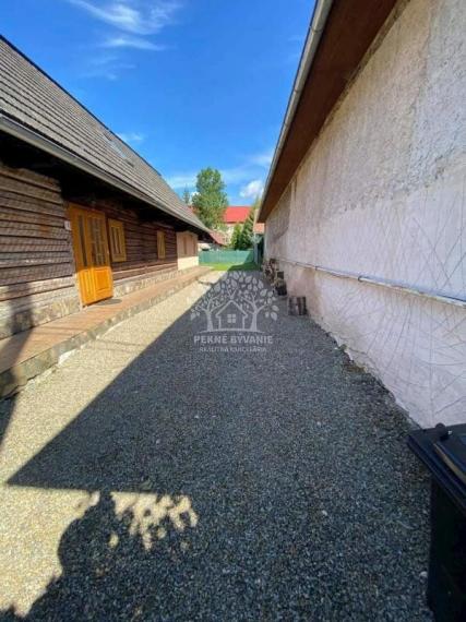 NA PREDAJ: Drevenička v Závadke nad Hronom