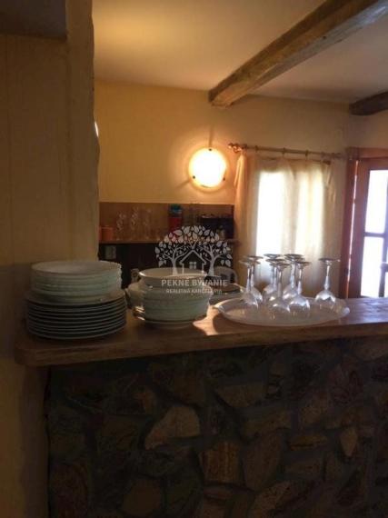 NA PREDAJ: Drevenička v Závadke nad Hronom