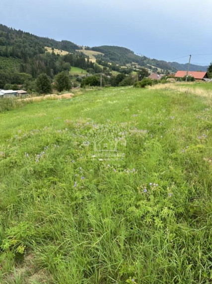 Krásny pozemok na Beňuši, tichá lokalita