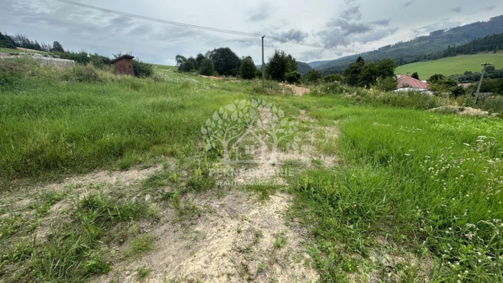 Krásny pozemok na Beňuši, tichá lokalita