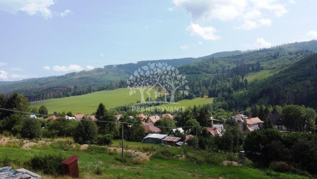 Krásny pozemok na Beňuši, tichá lokalita