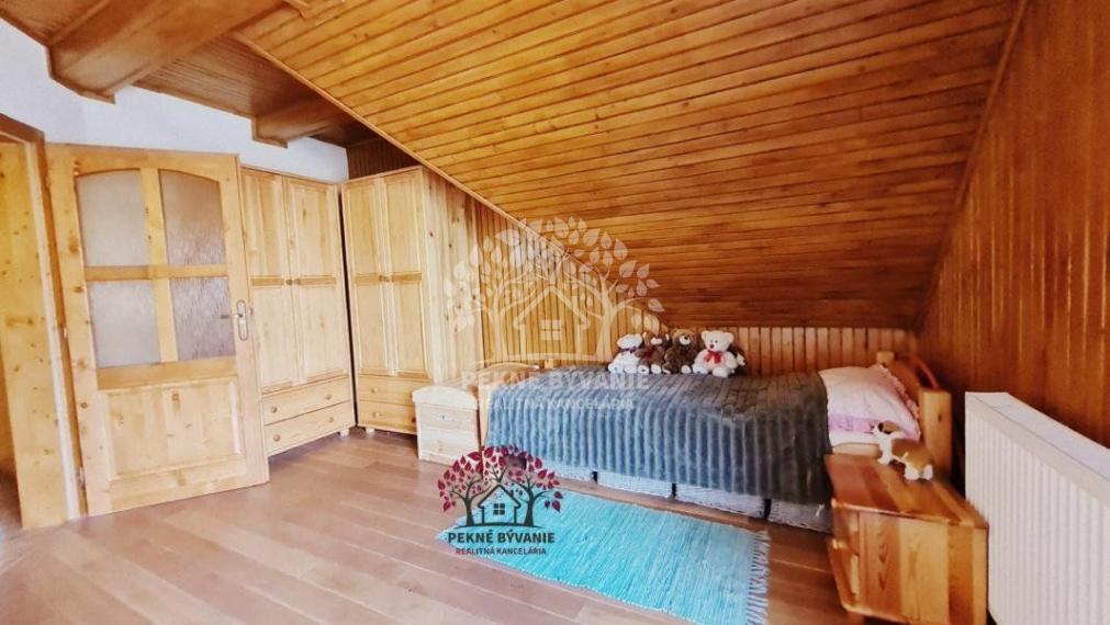 Predaj:  5i dom s bazénom, záhr.domčekmi