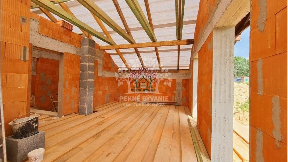 PREDAJ: 5i novostavba apartmánového domu v Dolnej Lehote (pár min.od Krpáčova)