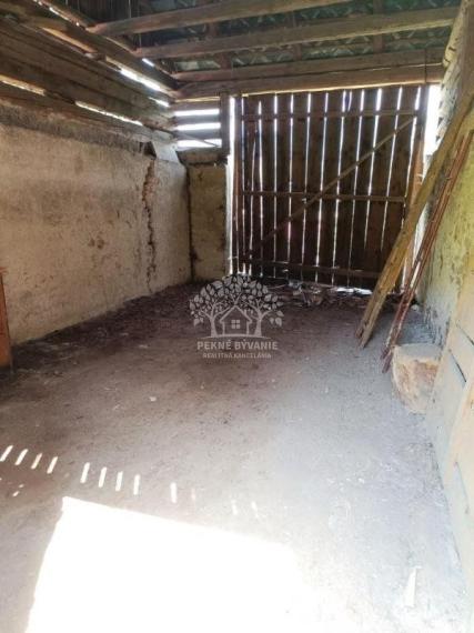 Malebný Rodinný dom v pokojnej obci Klenovec