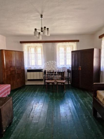 Malebný Rodinný dom v pokojnej obci Klenovec