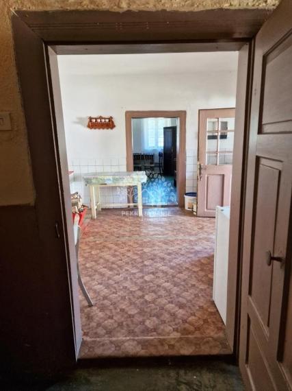 Malebný Rodinný dom v pokojnej obci Klenovec