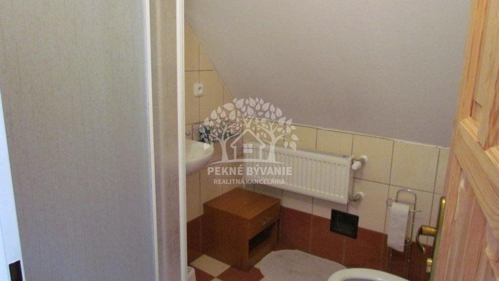 NA PREDAJ: Drevenička v Závadke nad Hronom