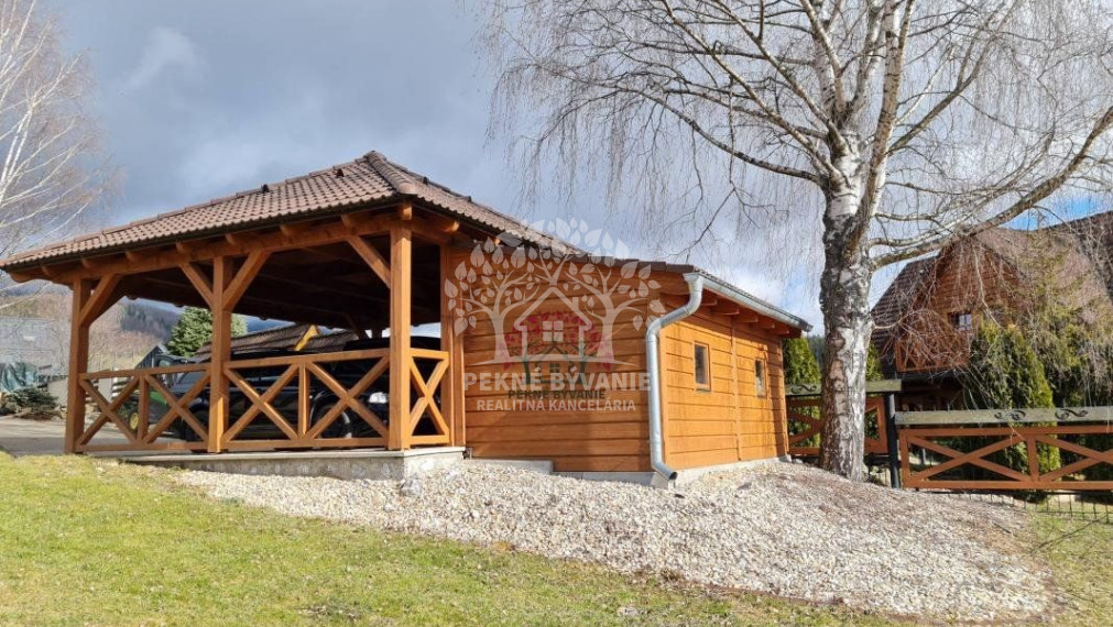 Predaj: zariadený moderný 5i zrub s bazénom, záhr.domčekmi, krásne prostredie - ihneď obývateľný