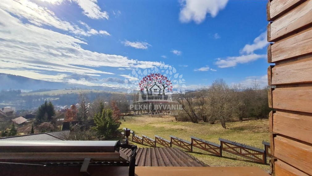 Predaj: zariadený moderný 5i zrub s bazénom, záhr.domčekmi, krásne prostredie - ihneď obývateľný