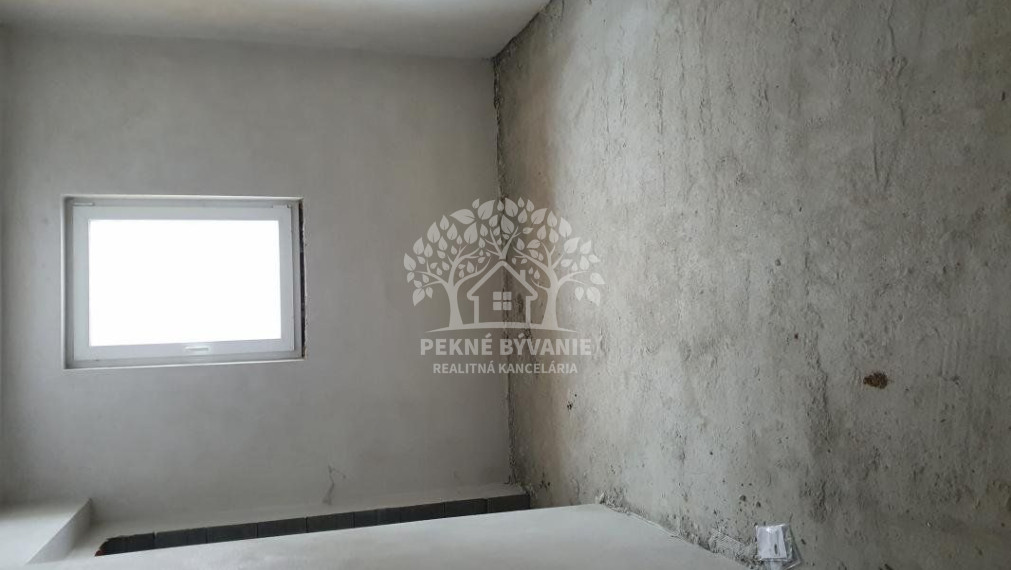 INVESTIČNÁ PRÍLEŽITOSŤ Rodinný dom, vila obec Pohorelá