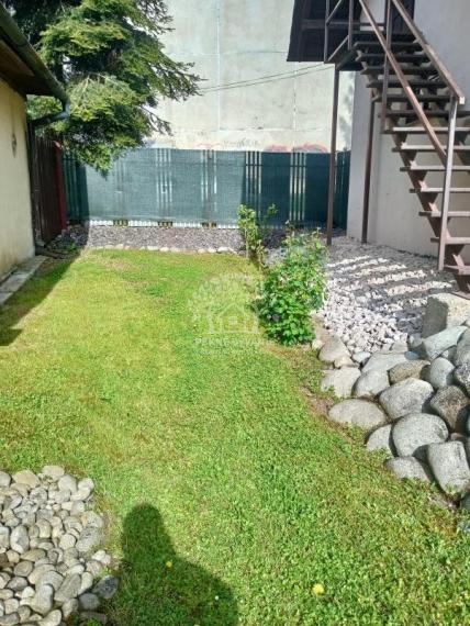 Na predaj: krásny kompletne zrekonštruovaný,priestranný dom v Brezne s 2 balkónmi,garážou,mur.domčekom.