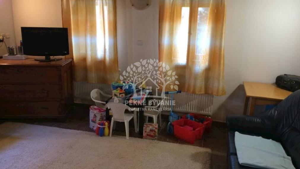 NA PREDAJ: Drevenička v Závadke nad Hronom