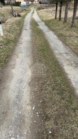 NA PREDAJ: 5x STAVEBNÉ POZEMKY BREZNO TISOVSKÁ CESTA , PODKOREŇOVÁ