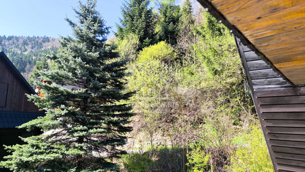 ROZPRÁVKOVÁ KOMPLETNE ZREKONŠTRUOVANÁ ZARIADENÁ CHATA NA LV RD JARABÁ PRI POTOČIKU