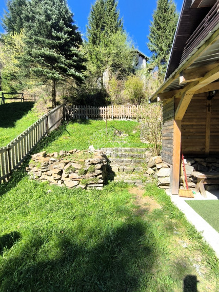 ROZPRÁVKOVÁ KOMPLETNE ZREKONŠTRUOVANÁ ZARIADENÁ CHATA NA LV RD JARABÁ PRI POTOČIKU