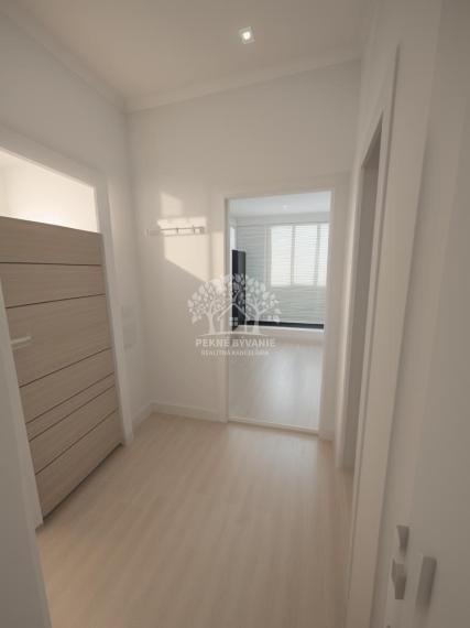 PREDAJ: dom v pôvodnom stave v kúpeľnej obci Brusno