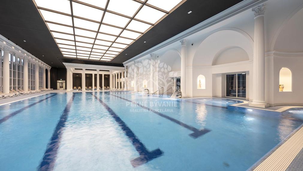 PREDAJ: dom v pôvodnom stave v kúpeľnej obci Brusno