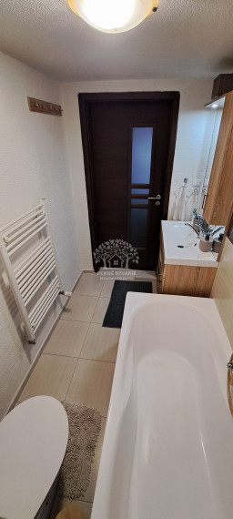 PREDAJ: zrekonštruovaný 4i rodinný dom Pohronská Polhora, využiteľný aj ako chalupa