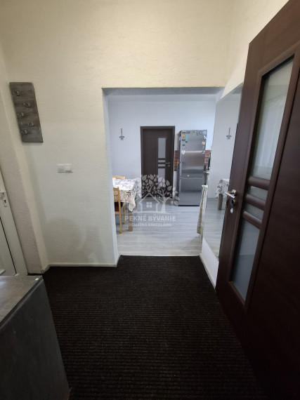 PREDAJ: zrekonštruovaný 4i rodinný dom Pohronská Polhora, využiteľný aj ako chalupa