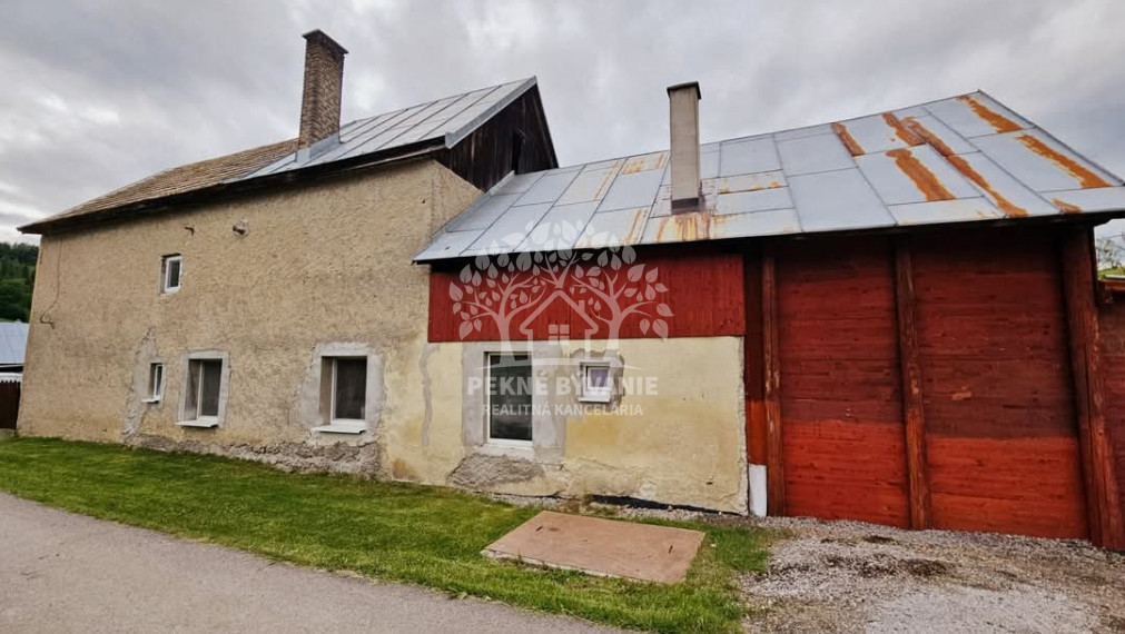 PREDAJ: zrekonštruovaný 4i rodinný dom Pohronská Polhora, využiteľný aj ako chalupa