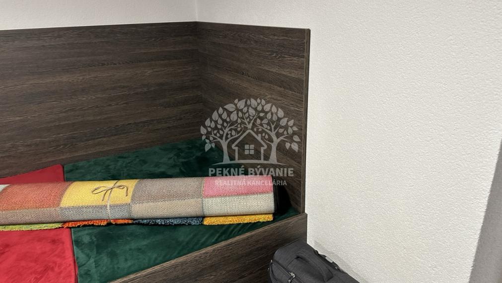 Znovu v ponuke 3 izbový byt, centurm so 4. izbou a práčovňa