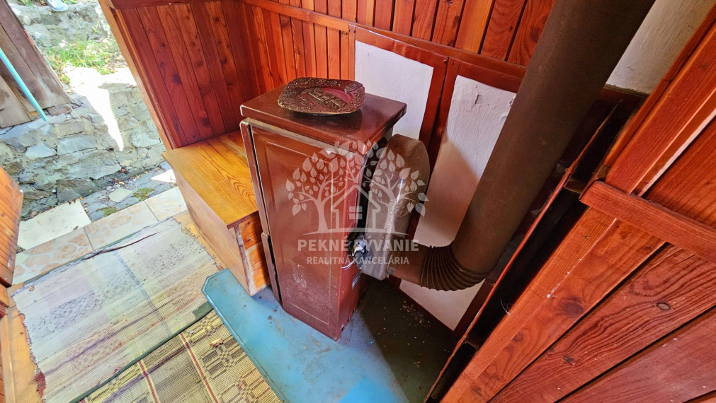 PREDAJ: záhradná chatka Padličkovo (Brezno)