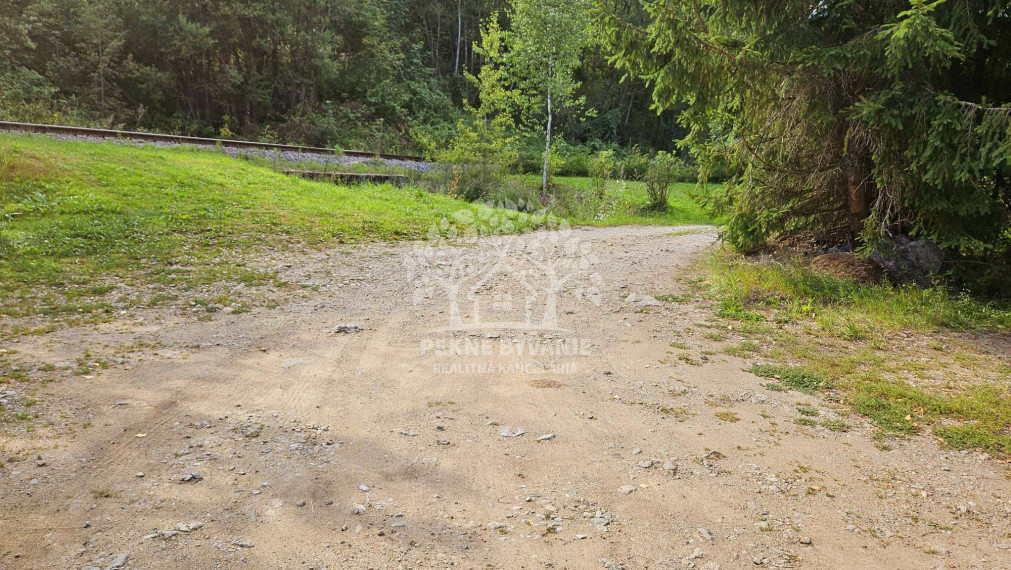 PREDAJ: záhradná chatka Padličkovo (Brezno)