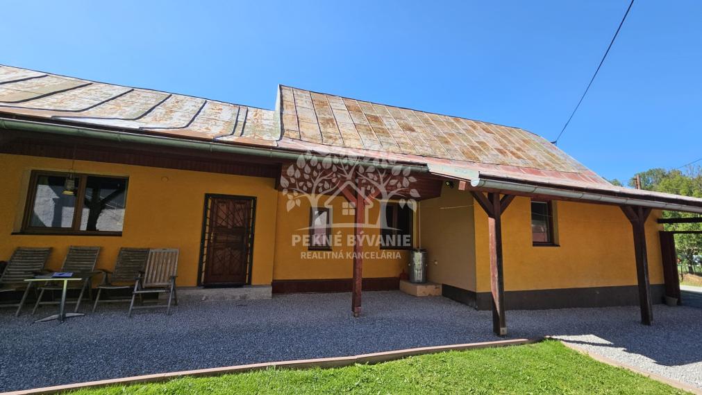 !! PREDANÉ !!  zrekonštruovaný 4i rodinný dom Pohronská Polhora, využiteľný aj ako chalupa