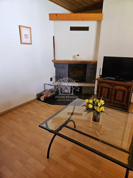 !! PREDANÉ !!  zrekonštruovaný 4i rodinný dom Pohronská Polhora, využiteľný aj ako chalupa