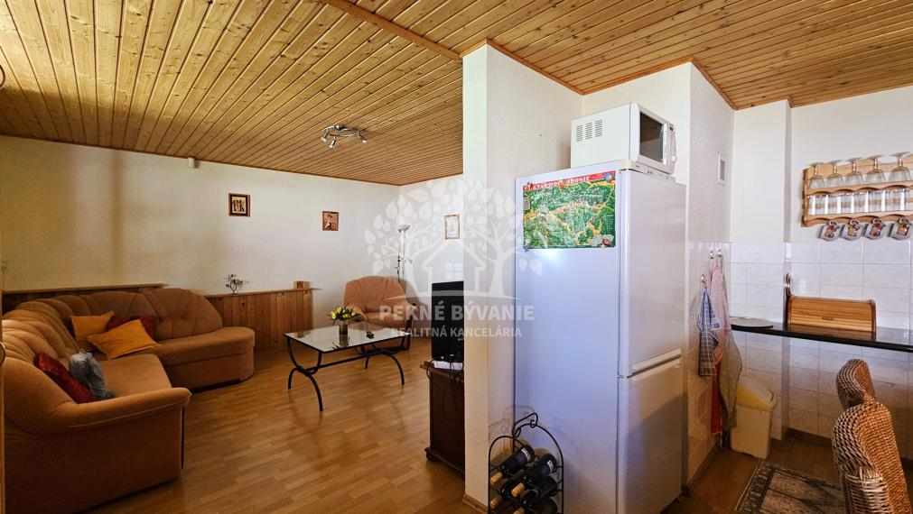 !! PREDANÉ !!  zrekonštruovaný 4i rodinný dom Pohronská Polhora, využiteľný aj ako chalupa