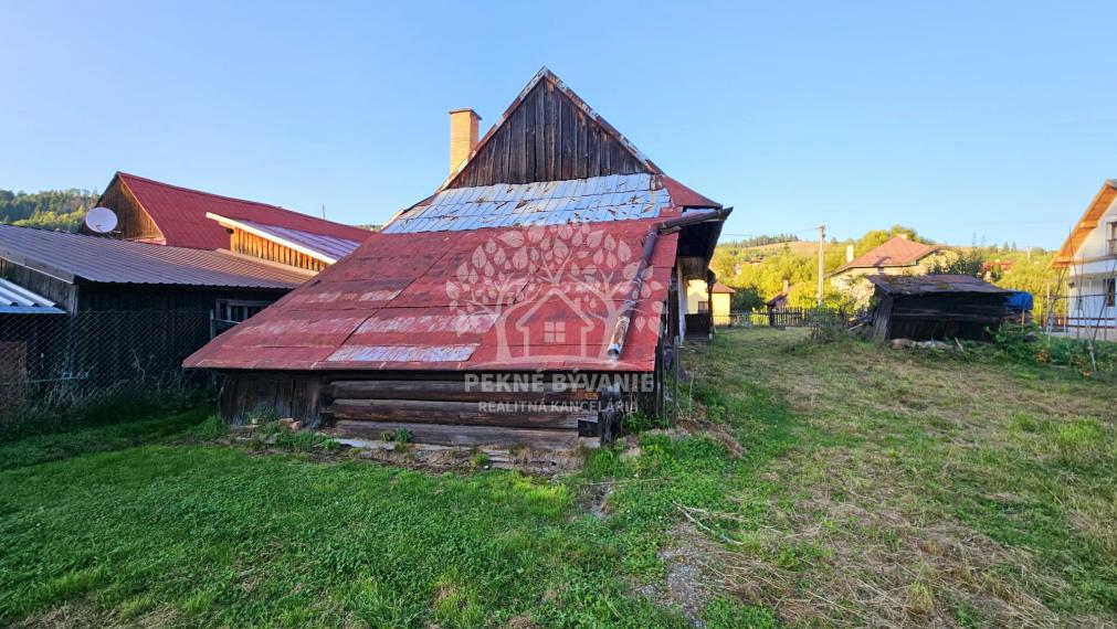 • PREDANÉ • : chalupa v povôdnom stave Čierny Balog pár minút k lyžiarskemu stredisku