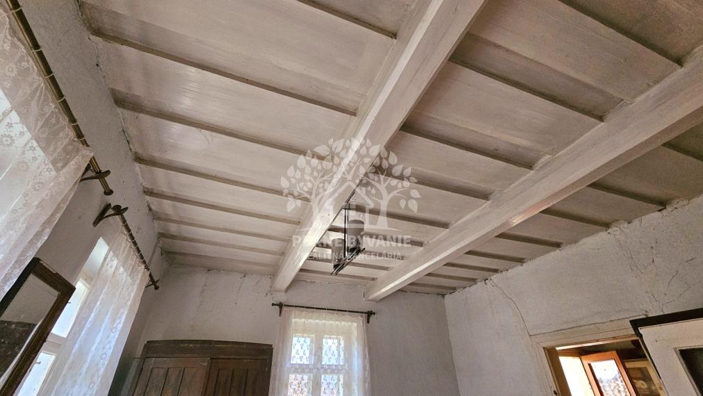 • PREDANÉ • : chalupa v povôdnom stave Čierny Balog pár minút k lyžiarskemu stredisku