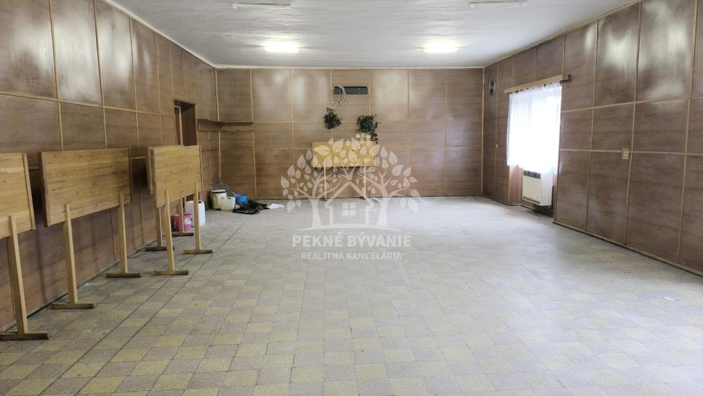 ZAUJÍMAVÁ NEHNUTEĽNOSŤ - BYTY, CHALUPA, DOMOV PRE SENIOROV, RD, SKLAD,POHREBNÍCTVO,POHOSTINSTVO,REŠTAURÁCIA,OBCHODNÉ PRIESTORY, PRE LEKÁRA