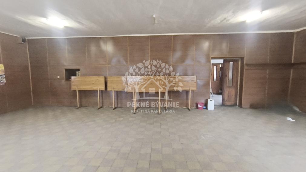 ZAUJÍMAVÁ NEHNUTEĽNOSŤ - BYTY, CHALUPA, DOMOV PRE SENIOROV, RD, SKLAD,POHREBNÍCTVO,POHOSTINSTVO,REŠTAURÁCIA,OBCHODNÉ PRIESTORY, PRE LEKÁRA