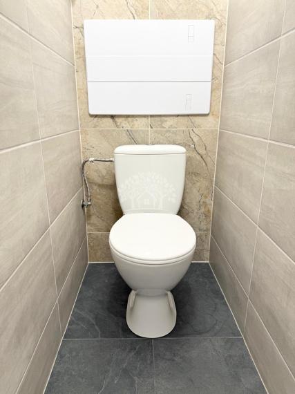 Predáme 3 izbový,priestranný a komplet zrekonštruovaný byt Brezno