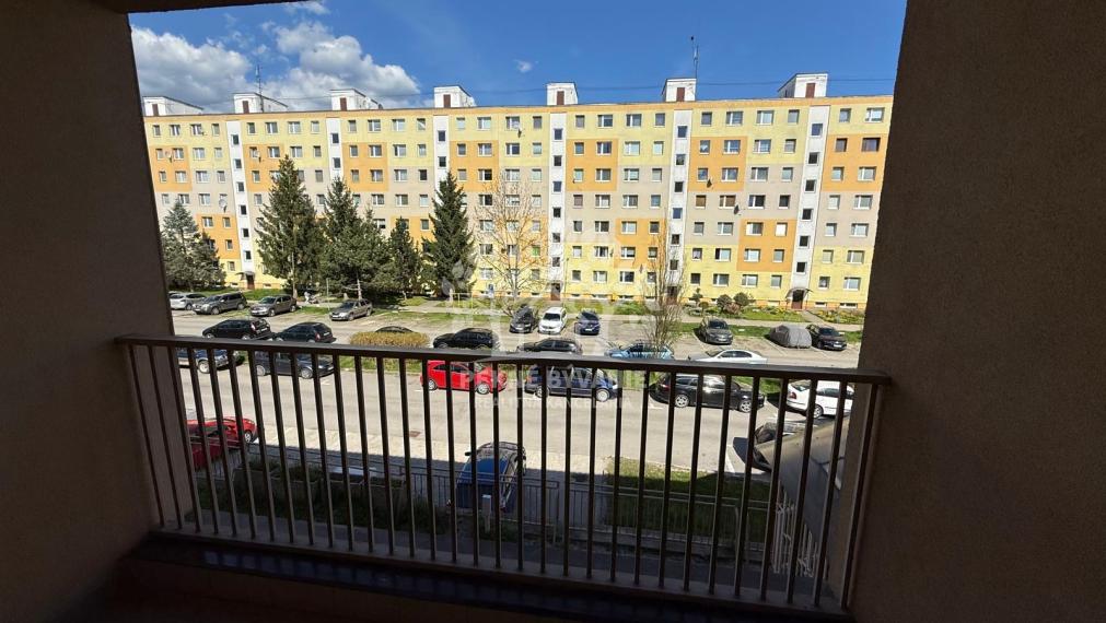 Predáme 3 izbový,priestranný a komplet zrekonštruovaný byt Brezno