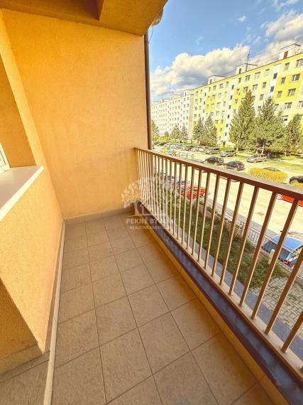 Predáme 3 izbový,priestranný a komplet zrekonštruovaný byt Brezno