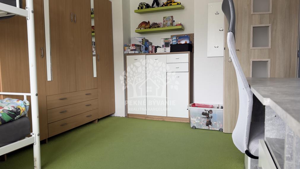 NA PREDAJ: 2i byt po rekonštrukcii Podbrezová - Štiavnička