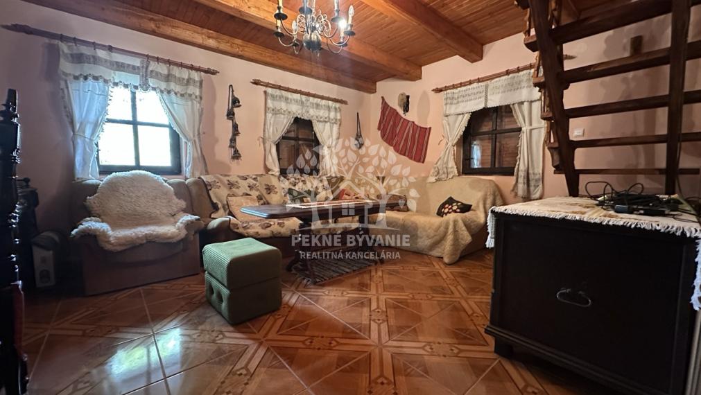 Chata Kokava nad Rimavicou, Línia