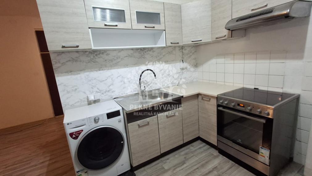 ===REZERVOVANÉ=NAJLACNEJŠÍ 2i BYT V BREZNE UL. KRČULOVA