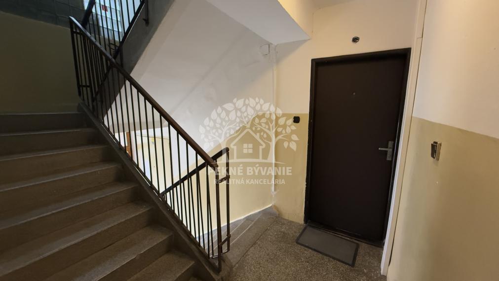 NA PREDAJ: 2i byt po rekonštrukcii Podbrezová - Štiavnička