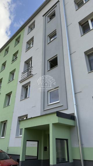 ---TOP PONUKA-- Na predaj: 2i byt po rekonštrukcii Valaská