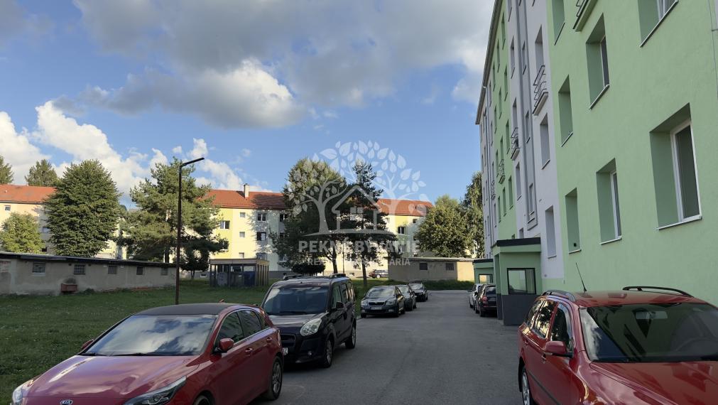 ---TOP PONUKA-- Na predaj: 2i byt po rekonštrukcii Valaská