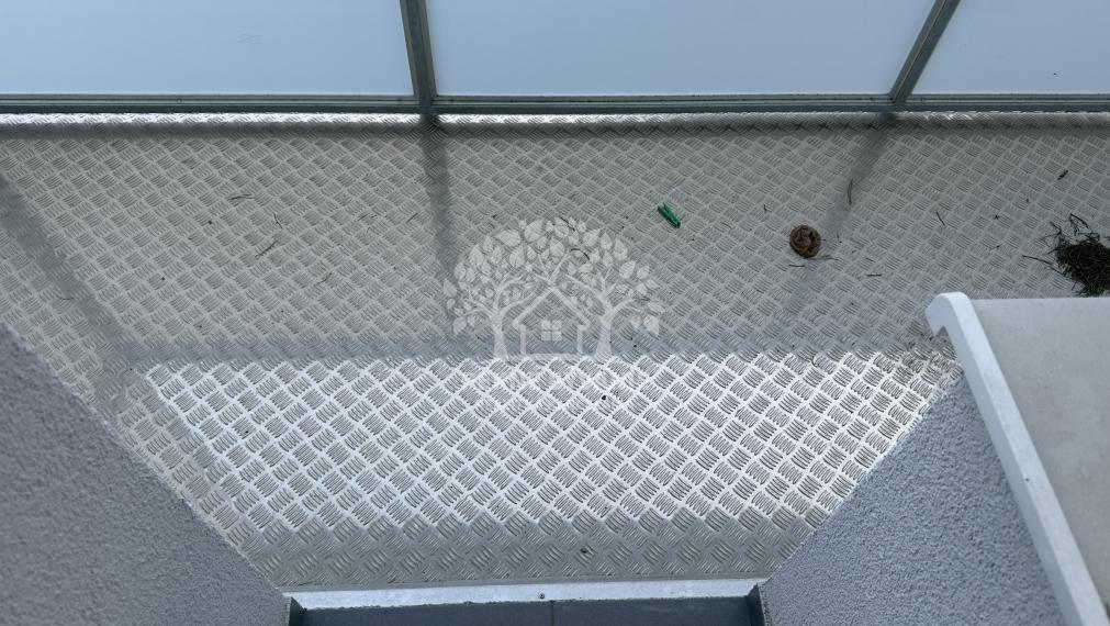 ---TOP PONUKA-- Na predaj: 2i byt po rekonštrukcii Valaská