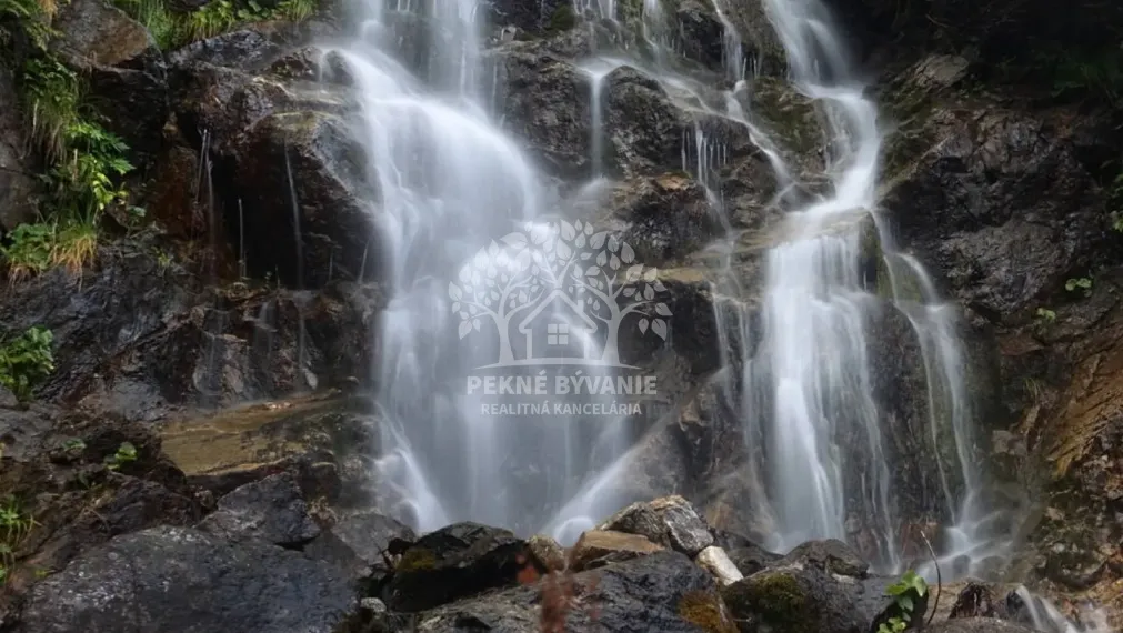 PREDAJ: pozemok na výstavbu domu, chaty Dolná Lehota /pár minút na Krpáčovo/