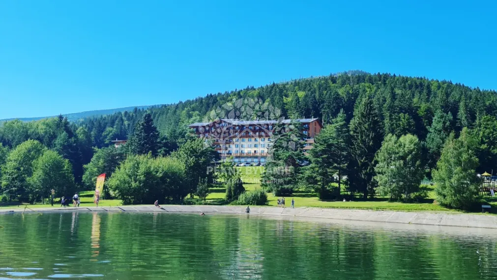 PREDAJ: pozemok na výstavbu domu, chaty Dolná Lehota /pár minút na Krpáčovo/